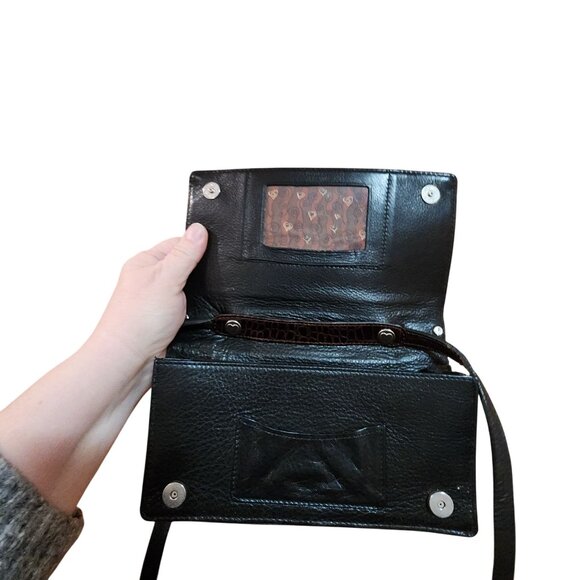 Brighton Crocodile Embossed Leather Crossbody Purse With Silver Accents & Adjust - Picture 5 of 7